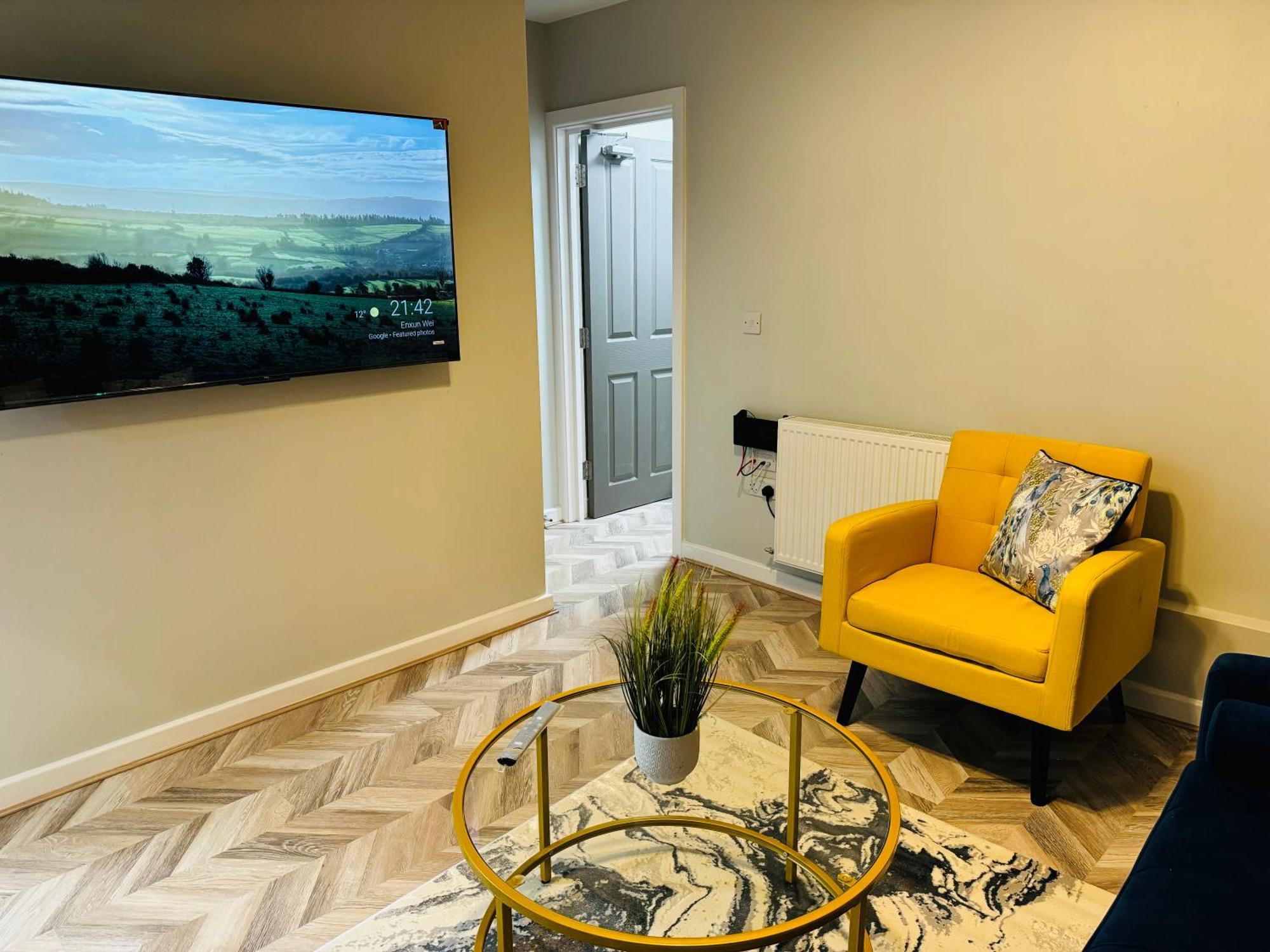 Comfy Studio Flat And Workspace Near Ashton-U-Lyne Station Stalybridge Zewnętrze zdjęcie